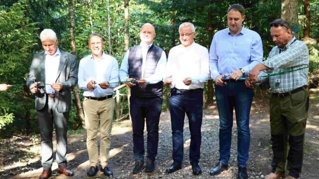 Miškai prabyla žemaitiškā – po atnaujinimo lankytojų laukia Lopaičių pažintinis takas